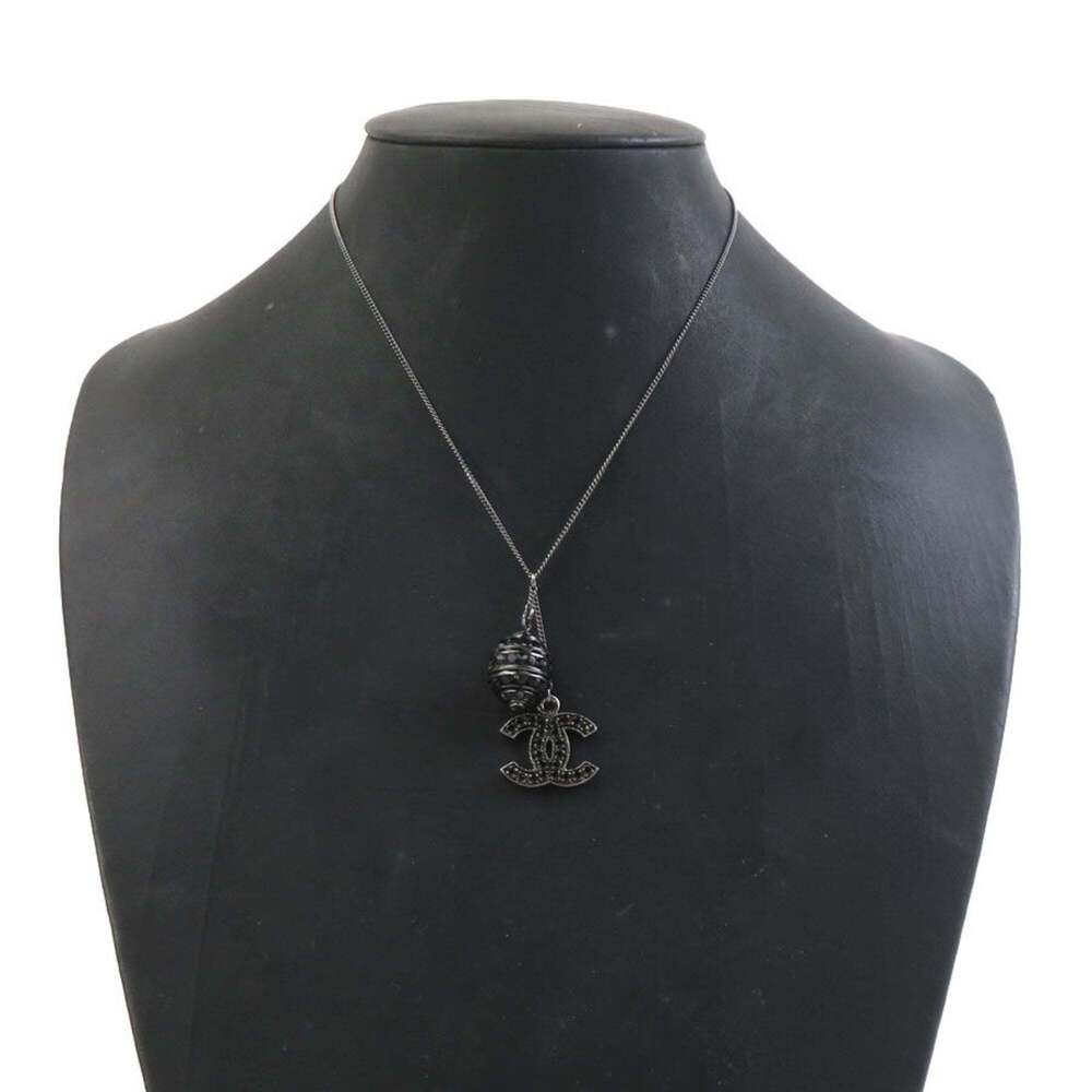 CHANEL Black Logo Necklace - Picture 10 of 10